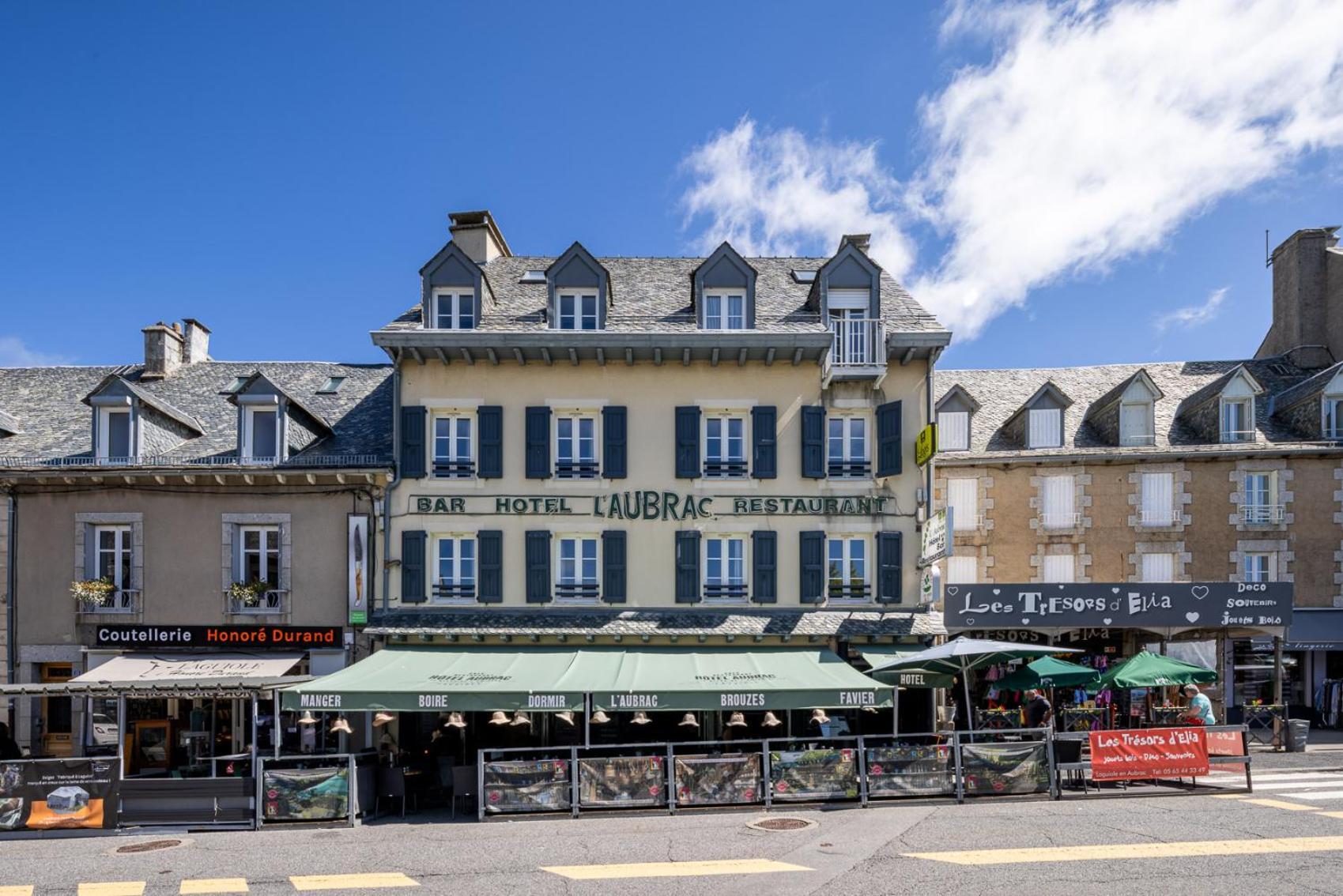 Hotel-Restaurant Logis L'Aubrac Laguiole Dış mekan fotoğraf